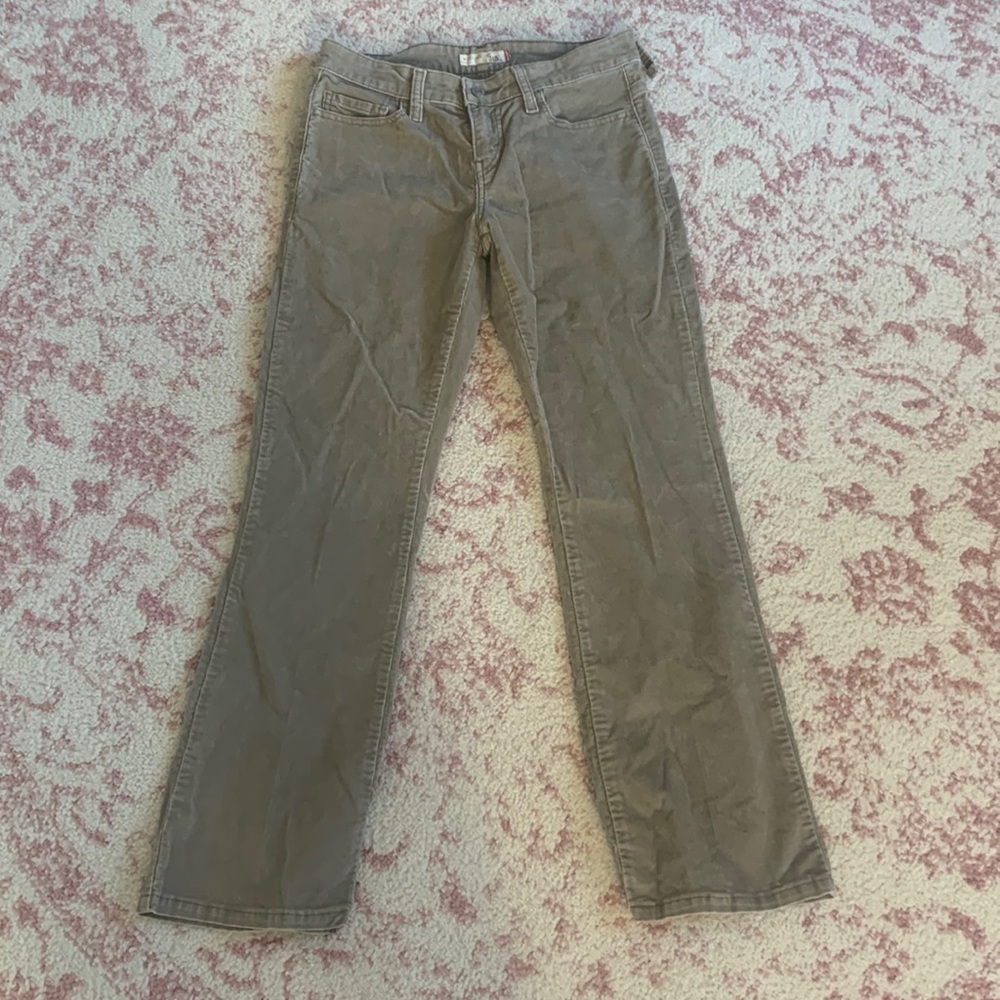 BOOT CUT LEVI JEANS